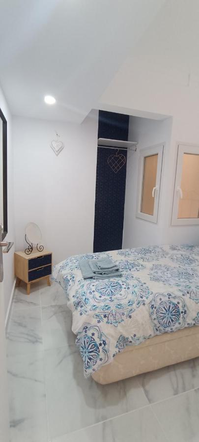 Pmt16 - Large City Apartment On The Beach ตอร์เรเวียคา ภายนอก รูปภาพ