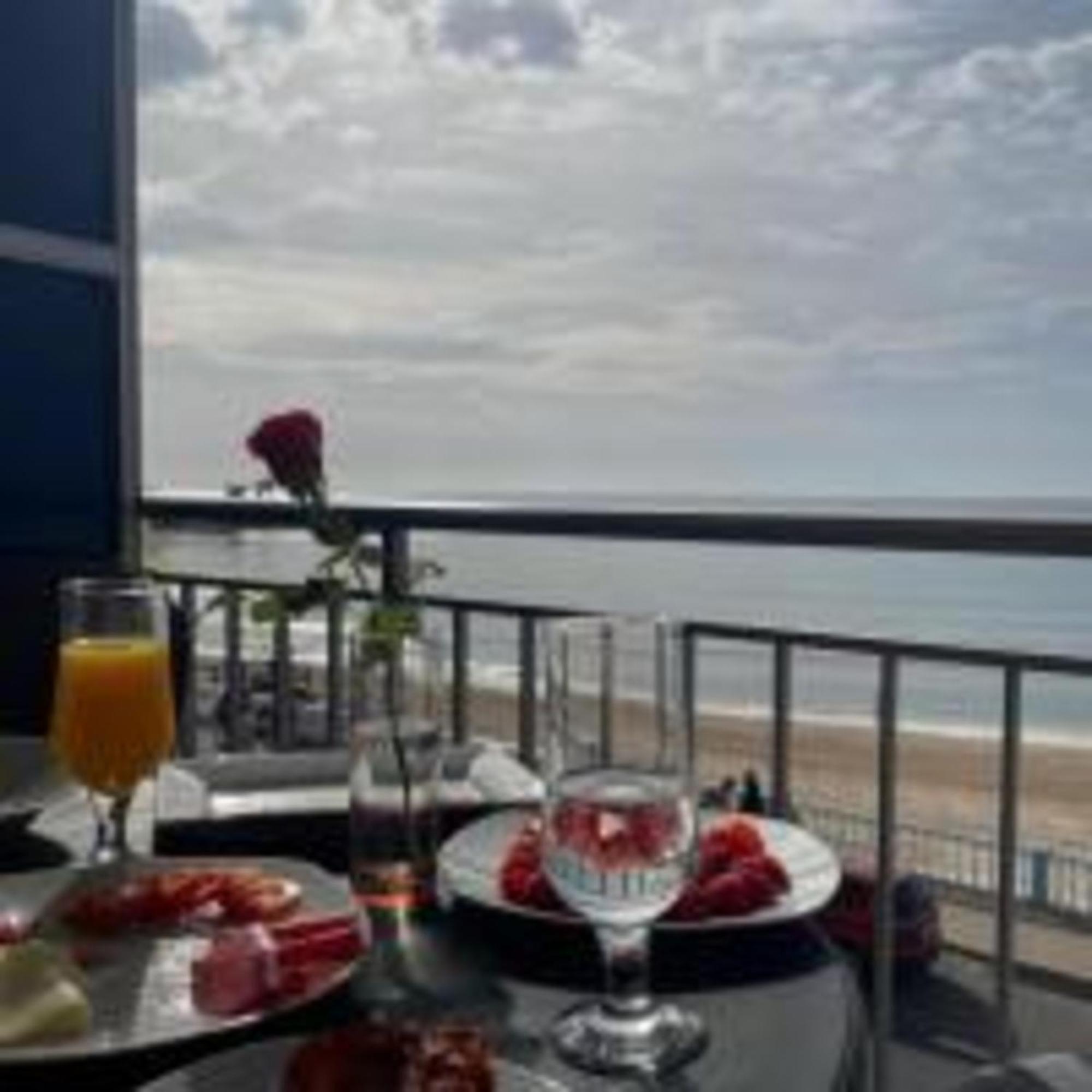 Pmt16 - Large City Apartment On The Beach ตอร์เรเวียคา ภายนอก รูปภาพ